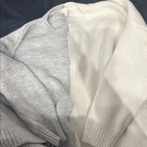 Women’s Sweater Size large